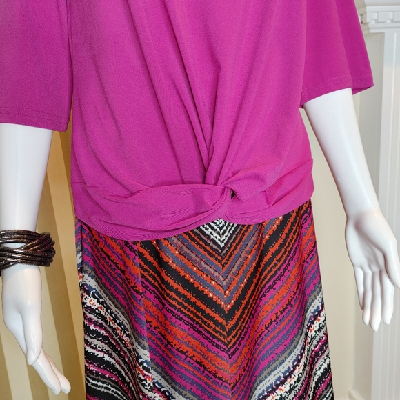 MULTIPLES INVESTMENTS CONTRASTING SKIRT SET PS - Picture 2 of 9